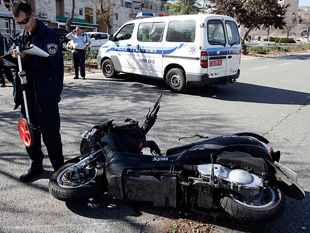 В Ришон ле-Ционе автомобиль сбил насмерть мотоциклиста    