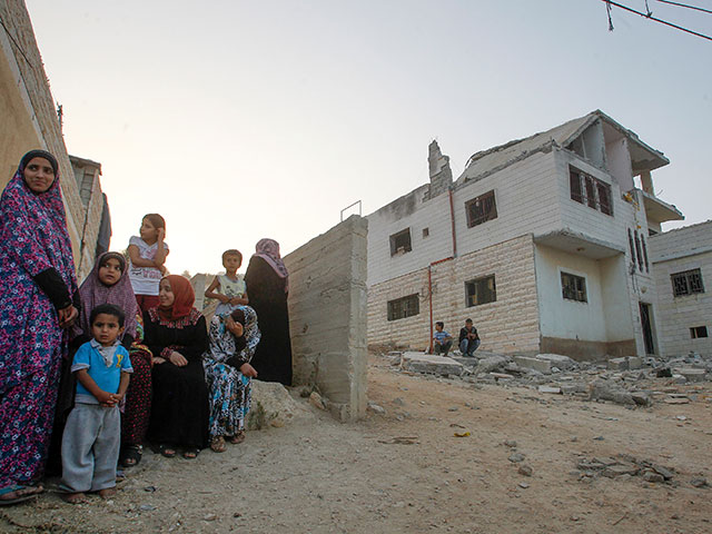 Разрушенные дома террористов, убивших израильтян в "Сароне"