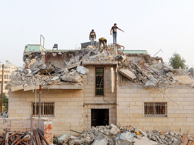 Разрушенные дома террористов, убивших израильтян в "Сароне"
