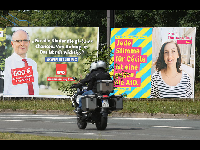 Предвыборные плакаты в Германии. 15 августа 2016 года