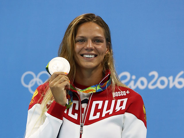 Серебро россиянки Юлии Ефимовой в заплыве на дистанции 100 метров брассом