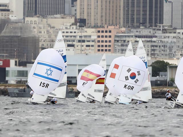 470: в первой гонке израильский экипаж на седьмом месте