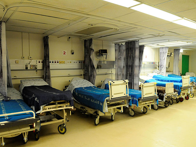 Профсоюз врачей угрожает утром начать забастовку в больницах    