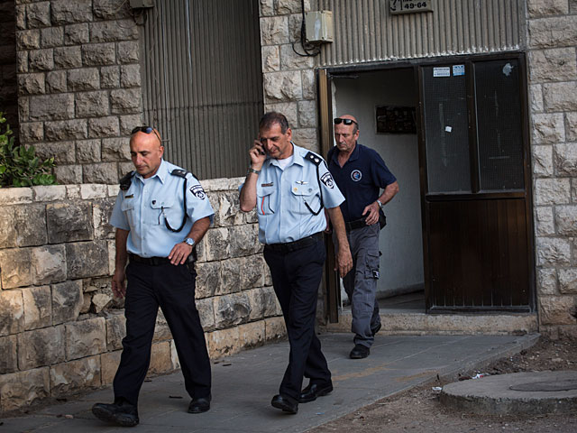 Житель Иерусалима задержан после того, как воткнул в 10-летнюю дочь ножницы    