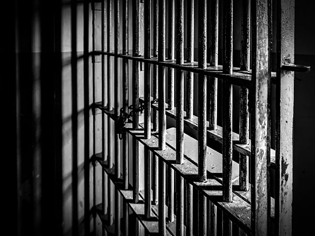Вынесен приговор преступникам, снабжавшим тюрьму наркотиками с помощью квадрокоптера    