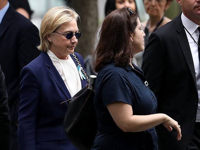 Хиллари Клинтон 11 сентября 2016 года на церемонии в Нью-Йорке
