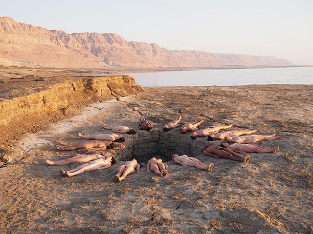 Съемка Спенсера Туника на Мертвом Море. Сентябрь 2016 года