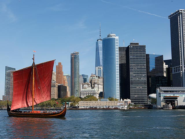 Draken Harald Harfagre в Нью-Йорке