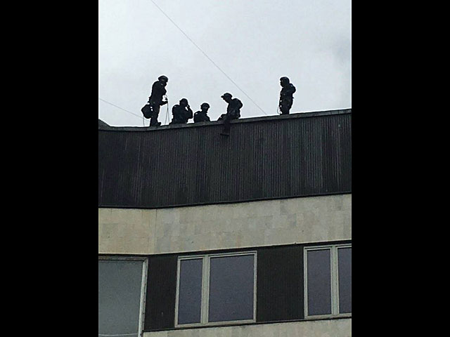 "Освобождение заложников" в посольстве Израиля в Риге