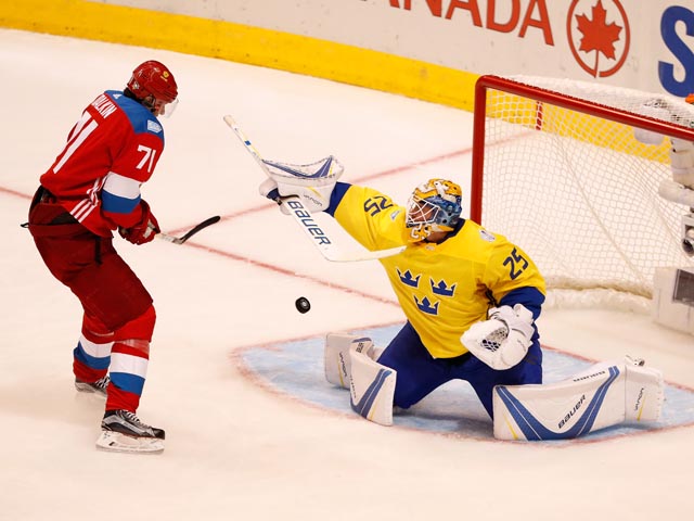 Кубок мира: шведы победили сборную России. Молодые американцы разгромили финнов
