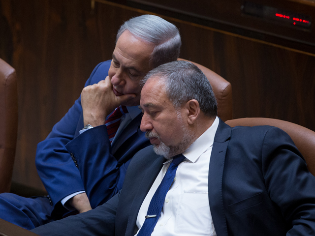 Премьер-министр Израиля Биньямин Нетаниягу и министр обороны Авигдор Либерман