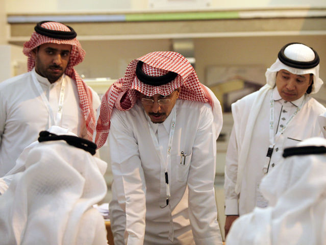 В целях экономии правительство Саудовской Аравии переходит с Хиджры на Григорианский календарь