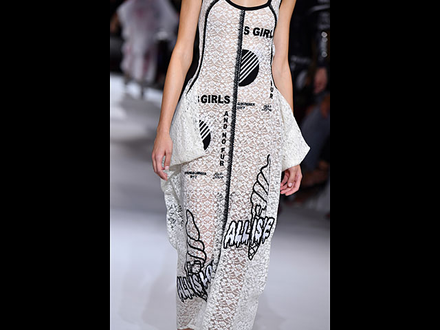Paris Fashion Week. Коллекция Stella Mccartney 