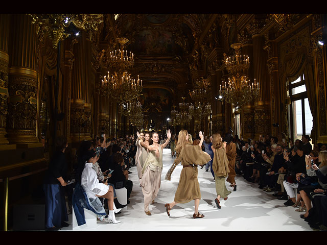 Paris Fashion Week. Коллекция Stella Mccartney 