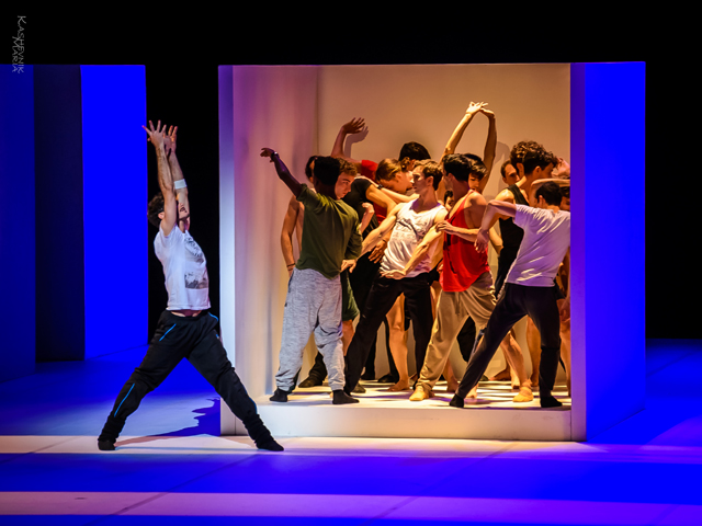 Генеральная репетиция спектакля "Балет во имя жизни" Мориса Бежара в Тель-Авиве. 6 октября 2016 года