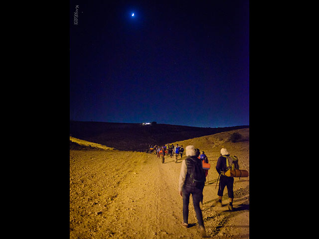 Ночная пустыня Иудеи и монастарь Мар Саба