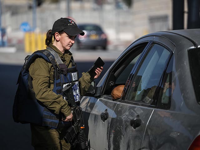 ШАБАК отменил разрешения на въезд в Израиль чиновников из сектора Газы  