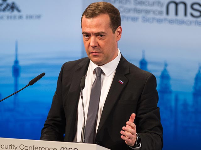 Дмитрий Медведев   