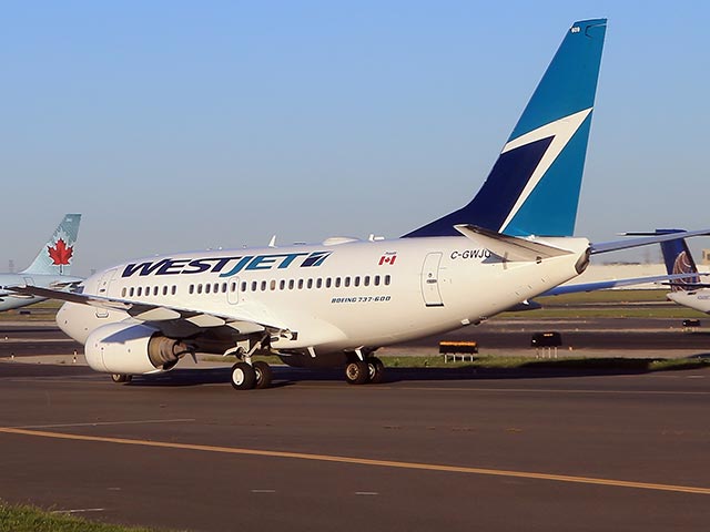 Авиарейс из Лондона в Торонто был прерван из-за механических проблем  