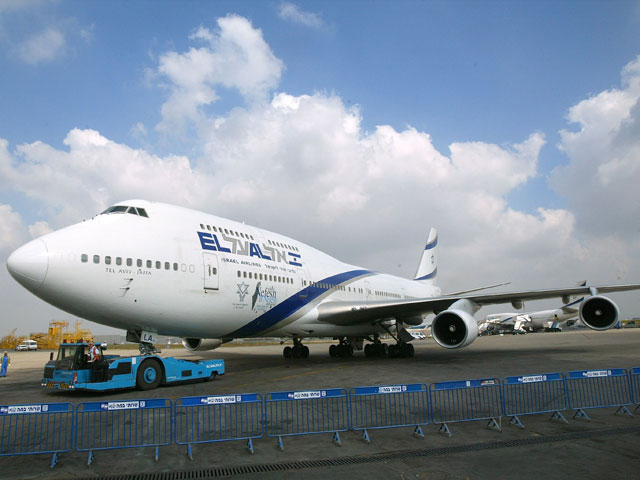 Самолет "Эль-Аль", следовавший в Мадрид, вскоре после вылета вернулся в Израиль    