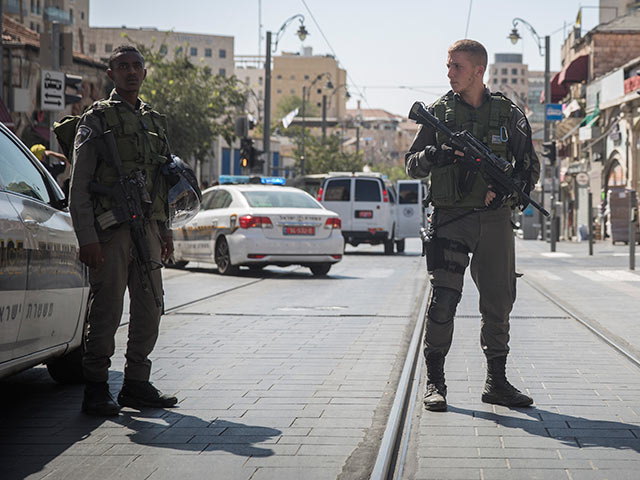 В Иерусалиме задержан подозрительный араб, у которого при обыске нашли нож  