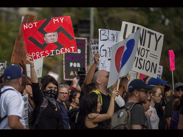 От Нью-Йорка до Лос-Анджелеса: акции протеста против победы Трампа