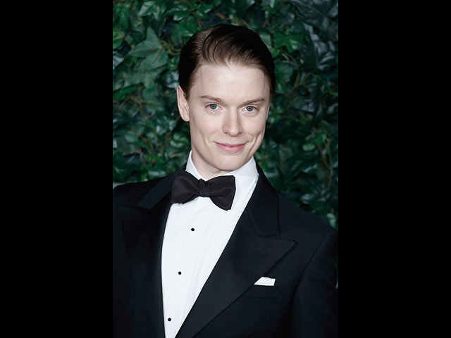 Фредди Фокс на церемонии Evening Standard Theatre Awards