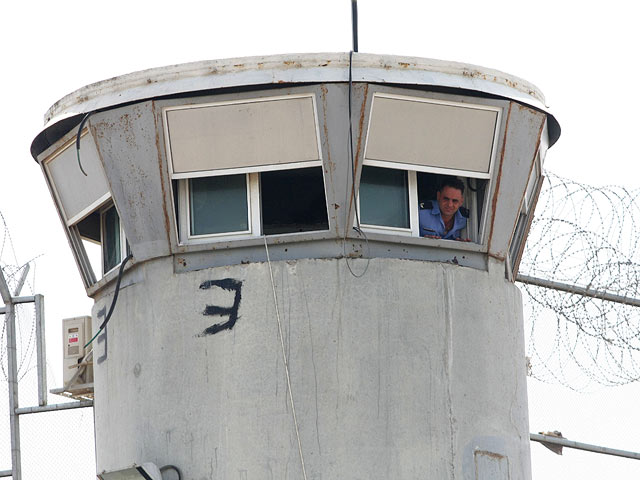 ЦАХАЛ закроет военные тюрьмы номер 4 и 6  