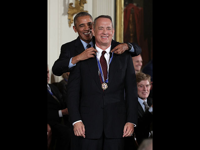 Том Хэнкс на вручении Президентской Медали Свободы