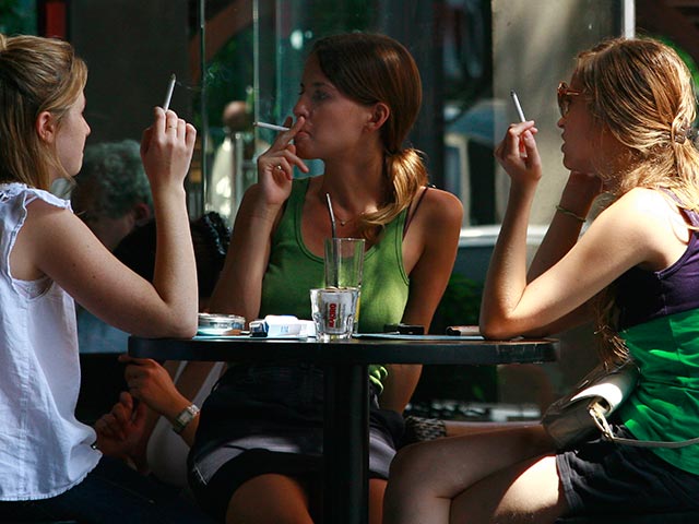 "Еш Атид" предлагает повысить в полтора раза налог на табачные изделия    