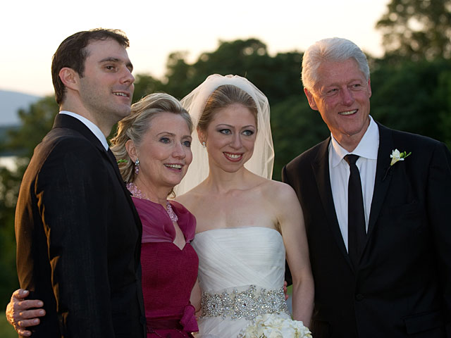 Wikileaks: Свадьба Челси Клинтон оплачена деньгами Clinton Foundation    