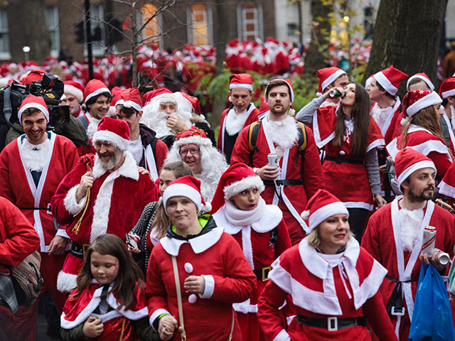 Santacon: нашествие Санта-Клаусов в Лондоне