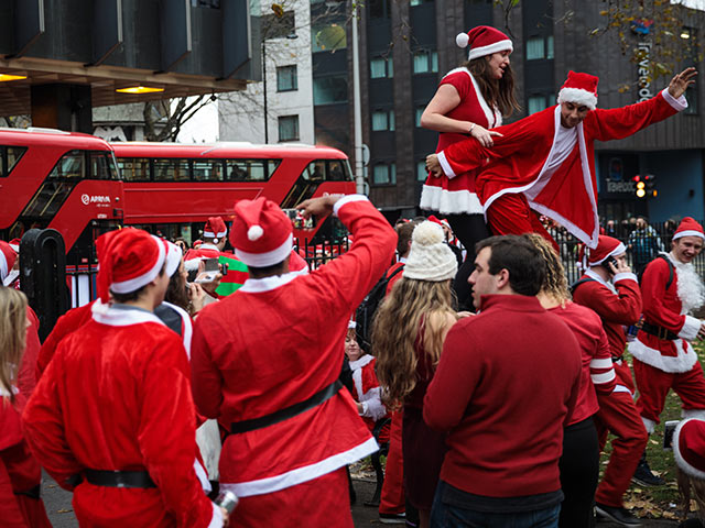 Santacon: нашествие Санта-Клаусов в Лондоне