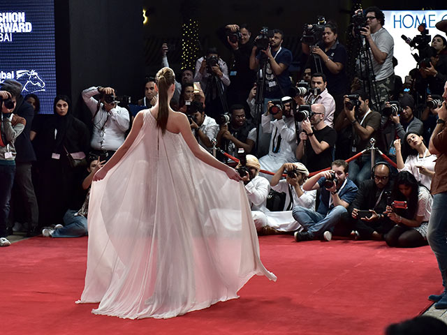 "Fashion Forward": показ мод на Дубайском кинофестивале