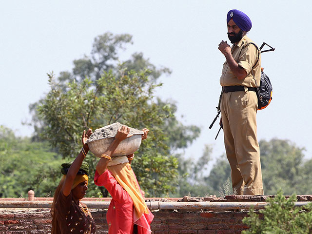 Human Rights Watch: в полицейских участках в Индии гибнут сотни человек  