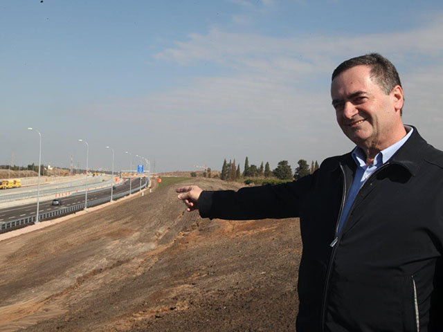 Исраэль Кац: "Новый участок 531-го шоссе поможет бороться с пробками на дорогах страны"
