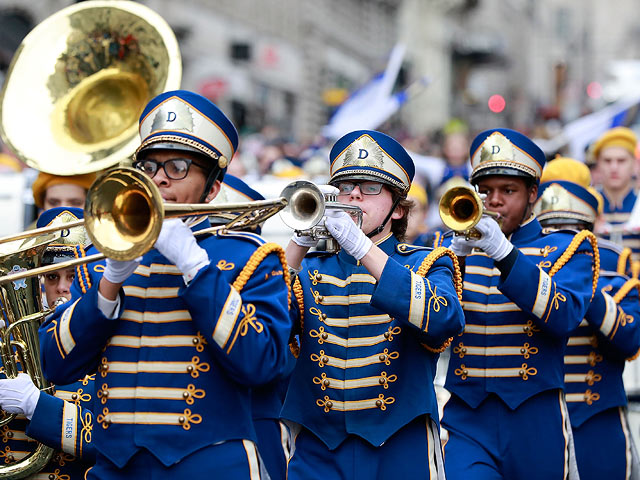 Новый год "на коне": парад в британской столице