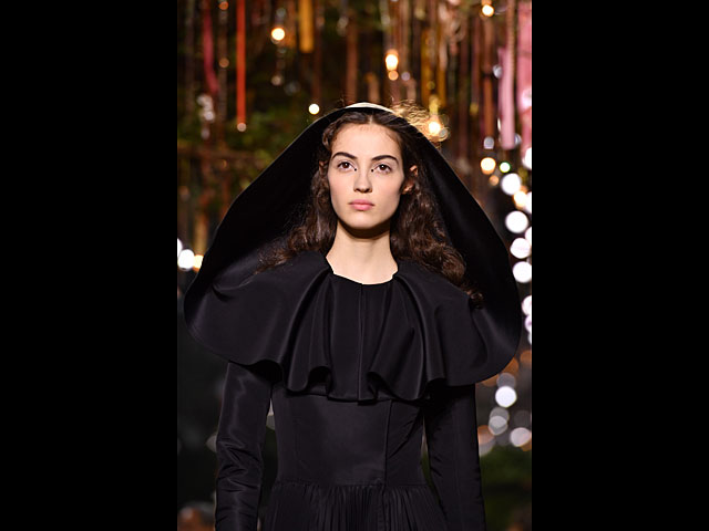 Christian Dior 2017: летнее шоу в зимнем Париже