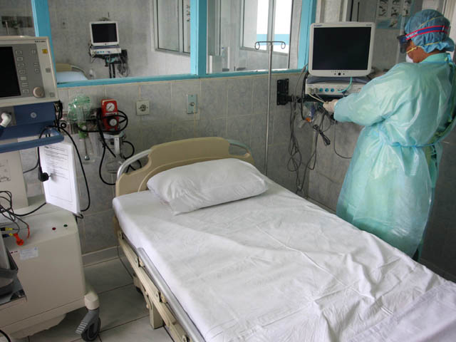 В больнице "Барзилай",  пересаживая яичники, перепутали пациенток