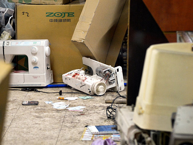 Теракт в Петах-Тикве: прохожие нейтрализовали террориста с помощью швейной машинки    