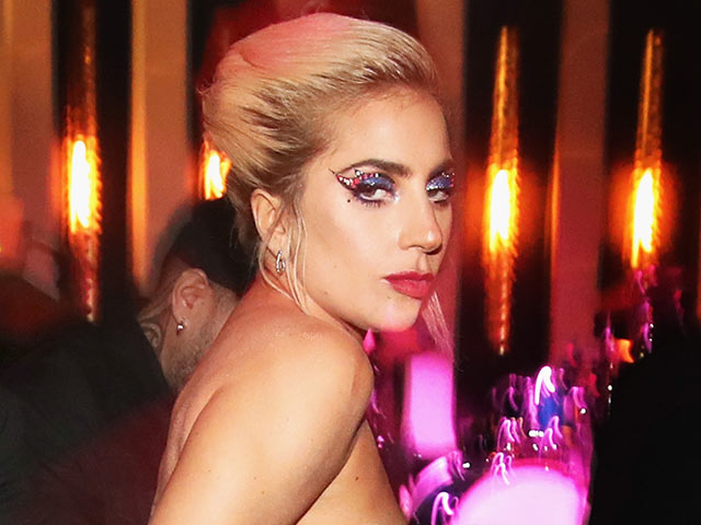 Lady GaGa  на вечеринке "Грэмми"