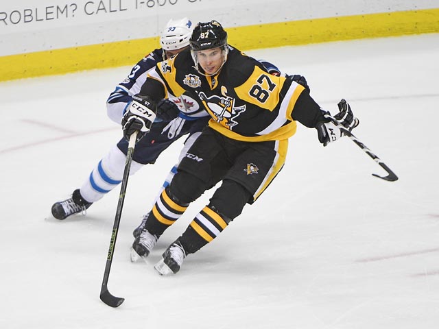 Сидней Кросби набрал 1000 очков в матчах НХЛ