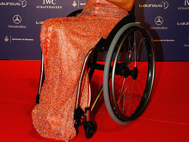 Блондинка в инвалидной коляске может попасть на конкурс "Мисс Мира"  