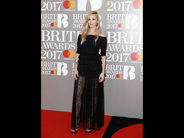 Ферн Коттон   на церемонии Brit Awards