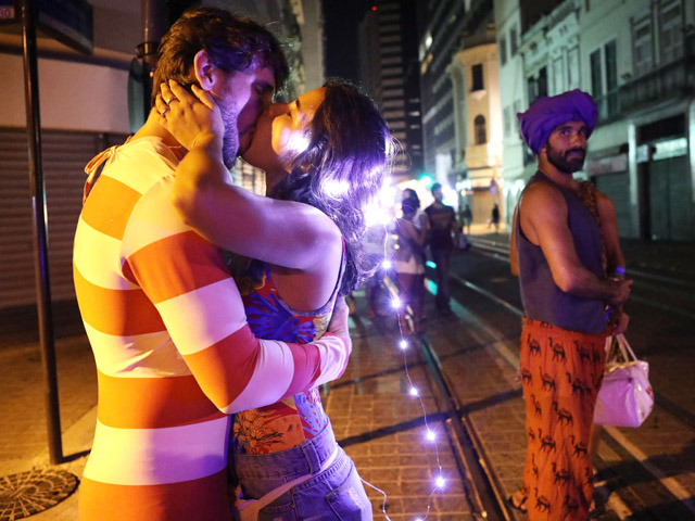 Карнавал в Рио готов принять более миллиона гостей
