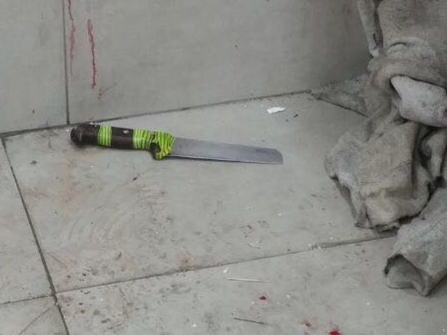 Нож террориста
