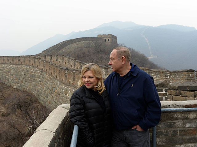 В последний день своего визита Биньямин Нетаниягу и члены израильской делегации посетили Великую Китайскую стену  