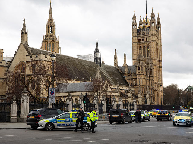 Теракт около здания парламента в Лондоне