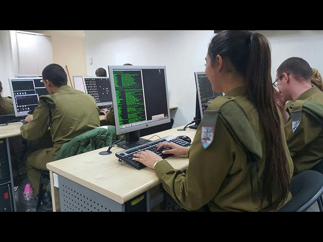 Девушки в Армии обороны Израиля