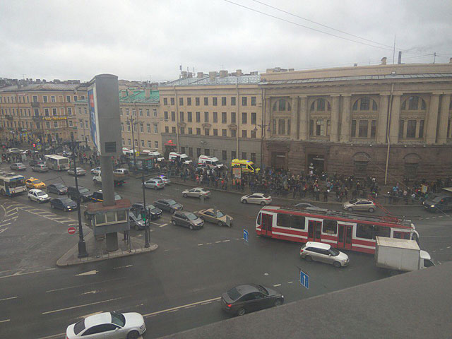 На месте теракта. Санкт-Петербург, 3 апреля 2017 года